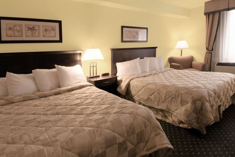 Comfort Hotel & Suites Peterborough Rom bilde